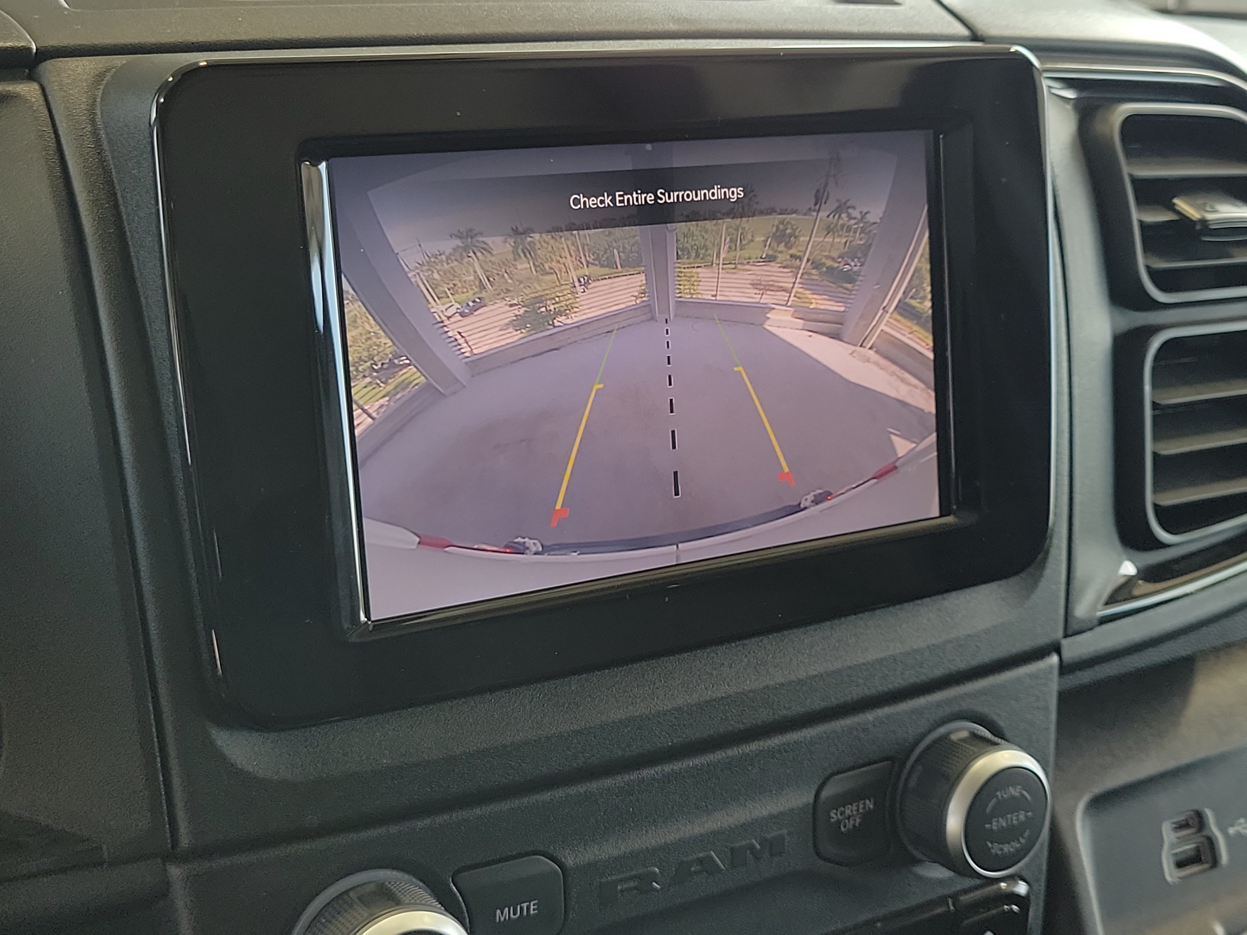 Used 2025 RAM ProMaster 1500 FWD image 19