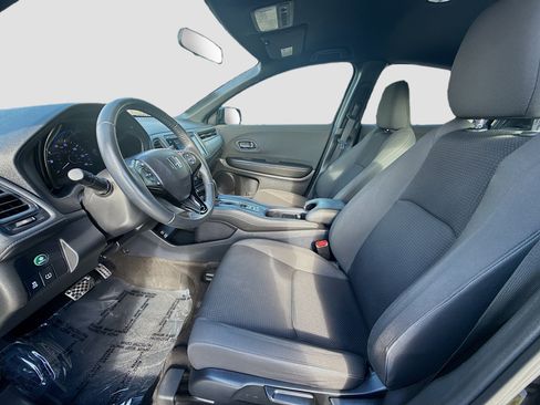Used 2019 Honda HR-V Sport image 18