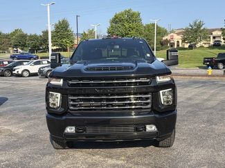 Used 2022 Chevrolet Silverado 2500 LTZ w/ Carhartt Edition AWD/4WD video 2