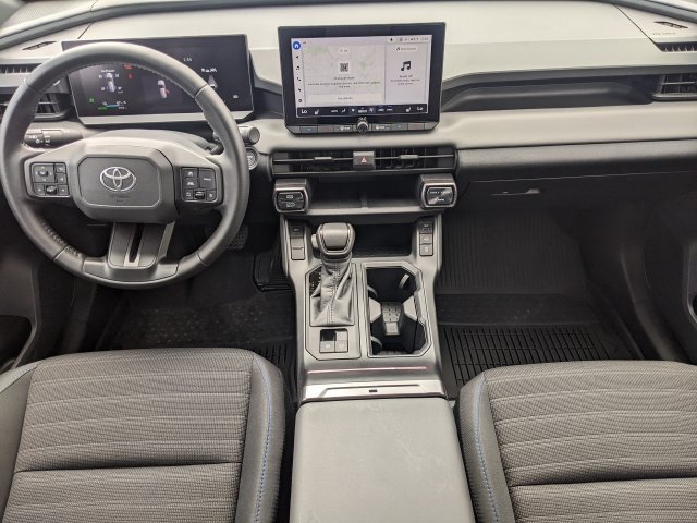 Used 2026 Toyota RAV4 SE AWD/4WD image 3