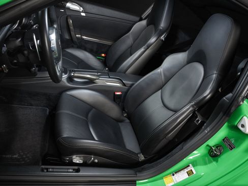 Used 2011 Porsche 911 Turbo S AWD/4WD image 5