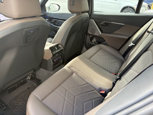 Used 2026 BMW 530i xDrive w/ Premium Package AWD/4WD image 14