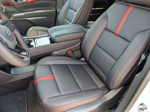 New 2026 Chevrolet Traverse RS FWD image 31