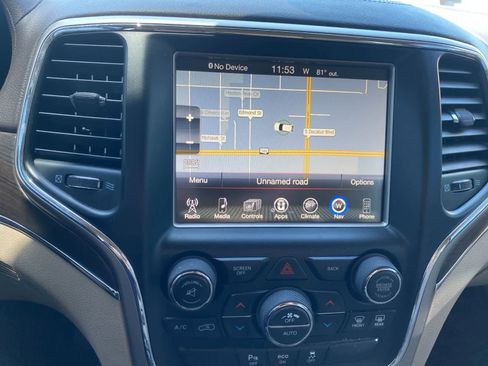 Used 2015 Jeep Grand Cherokee Overland AWD/4WD image 17