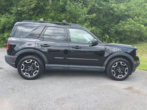 Used 2021 Ford Bronco Sport Outer Banks w/ Outer Banks Package AWD/4WD image 11