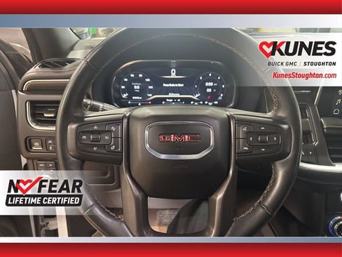Used 2024 GMC Yukon XL AT4 w/ AT4 Premium Package AWD/4WD image 25