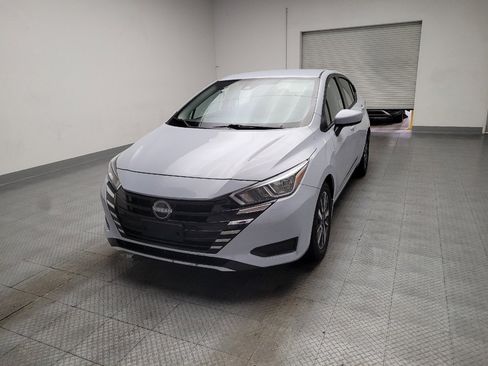 Used 2024 Nissan Versa SV w/ Trunk Package FWD image 15