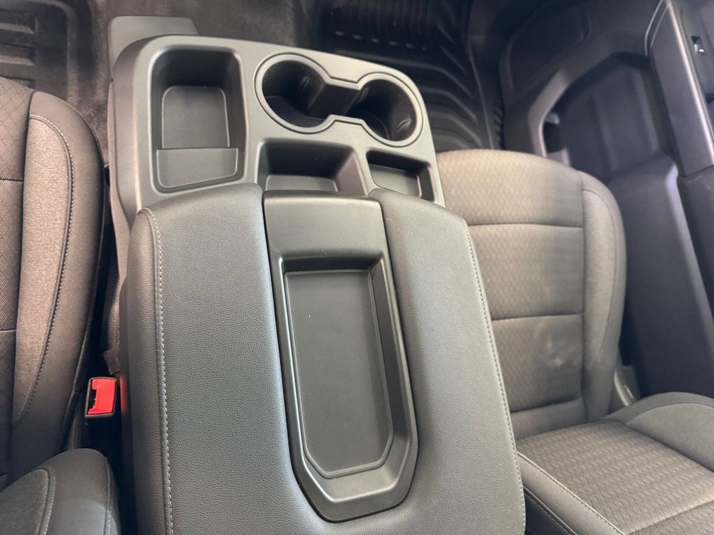 Used 2024 GMC Sierra 1500 Pro w/ Pro Value Package AWD/4WD image 15