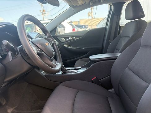 Used 2024 Chevrolet Malibu LT FWD image 8