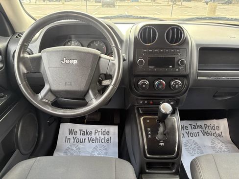 Used 2010 Jeep Patriot Latitude AWD/4WD image 25