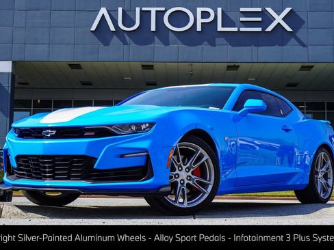 Used 2022 Chevrolet Camaro SS RWD image 1