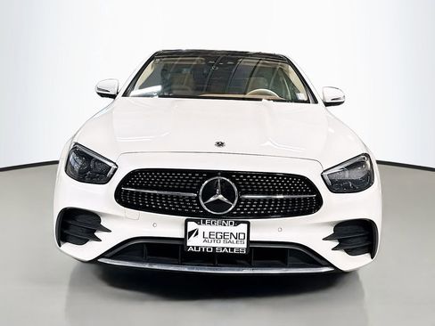 Used 2022 Mercedes-Benz E 450 4MATIC Sedan image 2