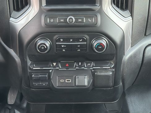Used 2022 Chevrolet Silverado 2500 W/T w/ WT Fleet Convenience Package AWD/4WD image 17