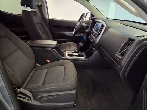 Used 2021 Chevrolet Colorado LT w/ Redline Special Edition RWD image 17