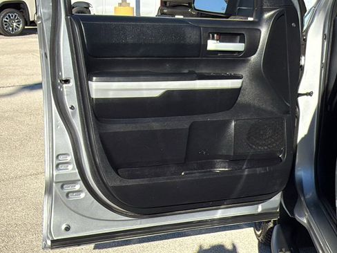 Used 2020 Toyota Tundra SR5 image 8