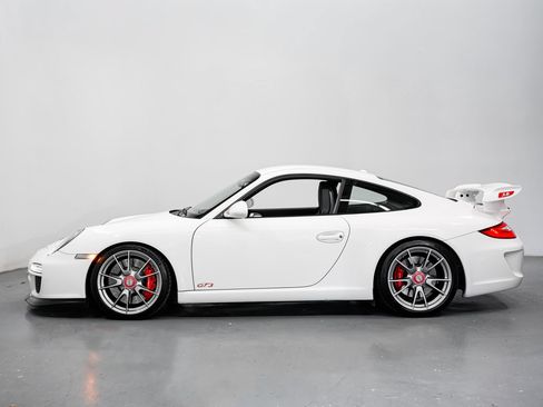 Used 2010 Porsche 911 GT3 RWD image 7