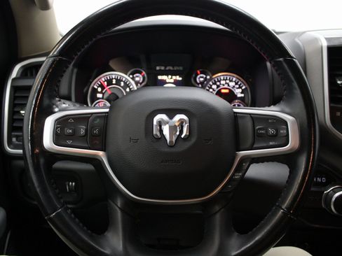 Used 2020 RAM 1500 Big Horn image 32