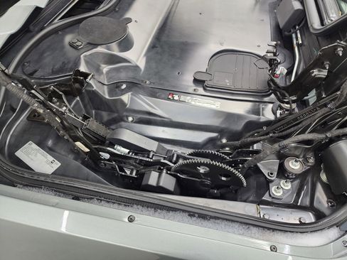 Used 2022 Chevrolet Corvette Stingray Premium Conv w/ Z51 Performance Package image 26