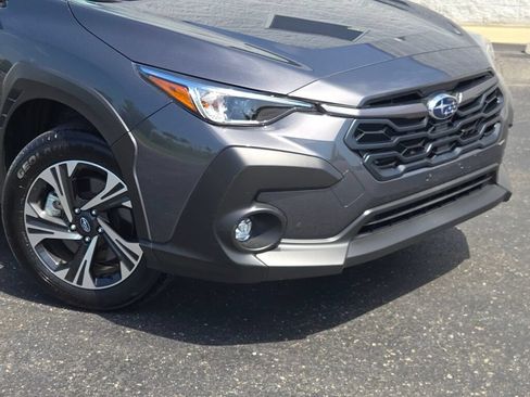 Certified 2025 Subaru Crosstrek 2.5i Premium AWD/4WD image 2