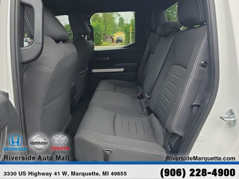 Used 2024 Toyota Tacoma TRD Off-Road AWD/4WD image 24