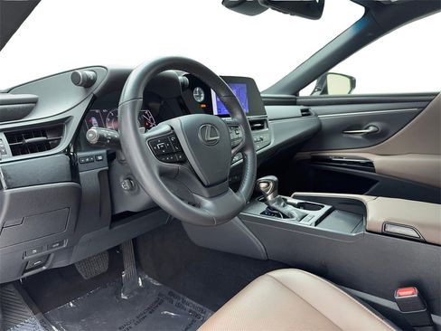 Used 2023 Lexus ES 350 w/ Premium Package image 19