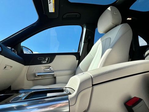 Certified 2026 Mercedes-Benz GLA 250 4MATIC image 15