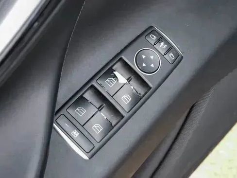 Used 2018 Tesla Model X 100D AWD/4WD image 49