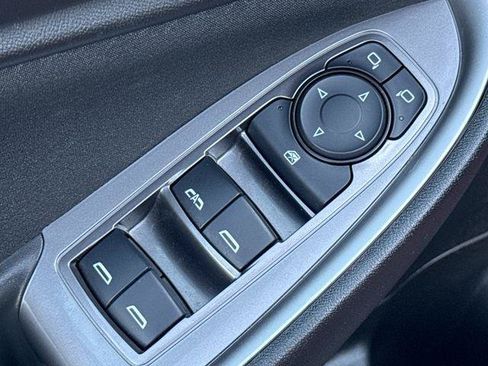 Used 2025 Chevrolet Malibu LT FWD image 15