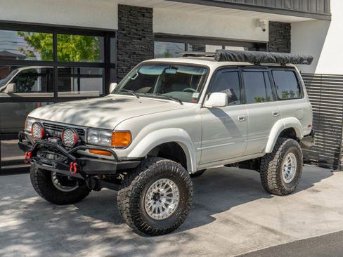 Used 1995 Toyota Land Cruiser AWD/4WD image 4