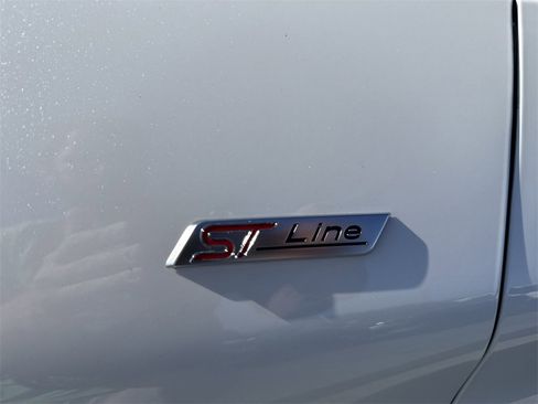 New 2026 Ford Explorer ST-Line w/ ST-Line Street Pack image 12