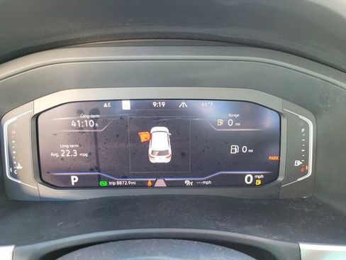 Used 2022 Volkswagen Atlas Cross Sport SEL R-Line image 25