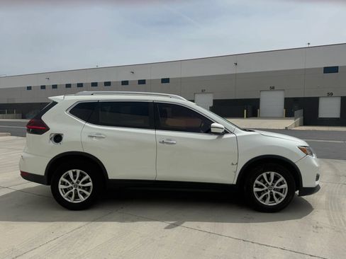 Used 2020 Nissan Rogue SV FWD image 6