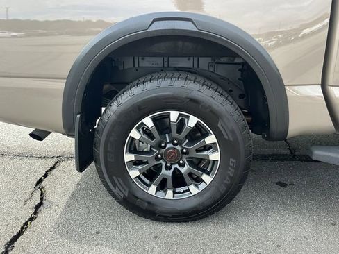 Certified 2024 Nissan Titan PRO-4X w/ Pro-4x Convenience Package AWD/4WD image 19