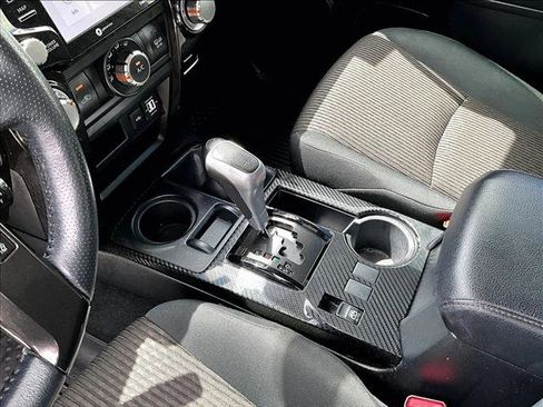 Used 2024 Toyota 4Runner TRD Off-Road image 15