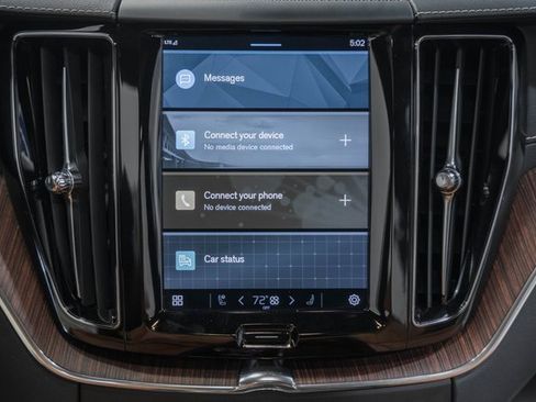 Used 2022 Volvo XC60 B5 Inscription w/ Climate Package image 21