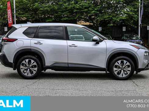 Used 2022 Nissan Rogue SV FWD image 10