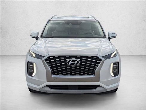 Used 2021 Hyundai Palisade Limited FWD image 2