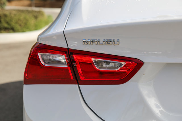 Used 2022 Chevrolet Malibu LS FWD image 8