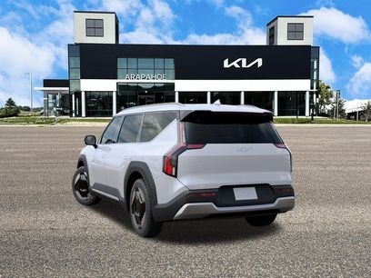 New 2026 Kia EV9 Wind