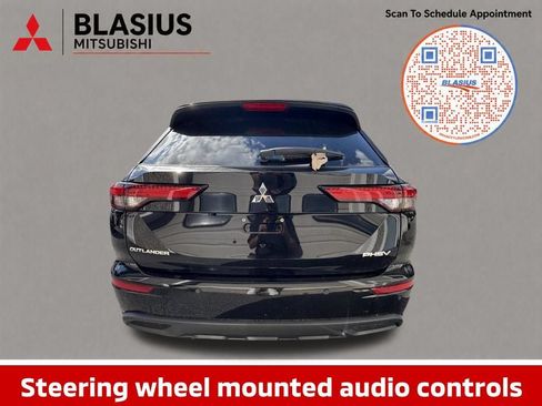 Used 2025 Mitsubishi Outlander ES AWD/4WD image 12