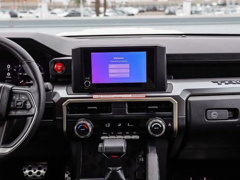 Used 2025 Toyota Tacoma TRD Sport RWD image 16