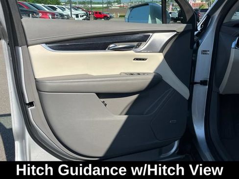 Used 2020 Cadillac XT6 Premium Luxury FWD image 36