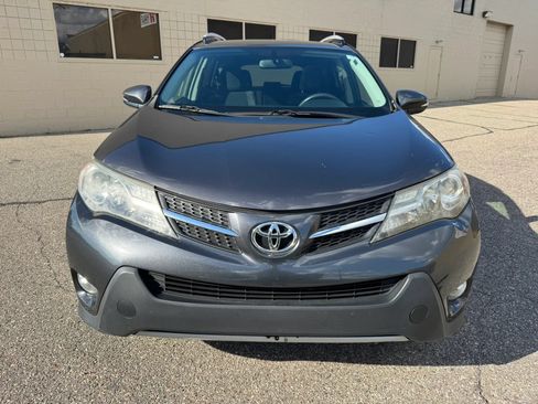 Used 2013 Toyota RAV4 XLE AWD/4WD image 2