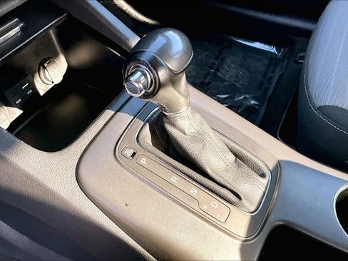 Used 2016 Kia Forte EX image 16