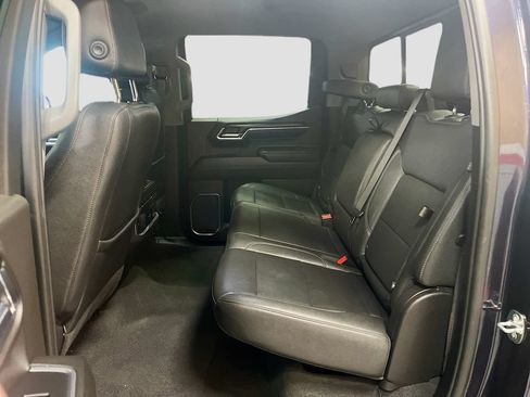 Used 2023 GMC Sierra 1500 SLT w/ SLT Premium Package AWD/4WD image 25