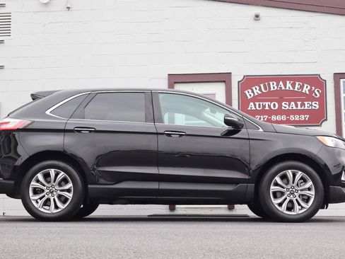 Used 2024 Ford Edge Titanium AWD/4WD image 1