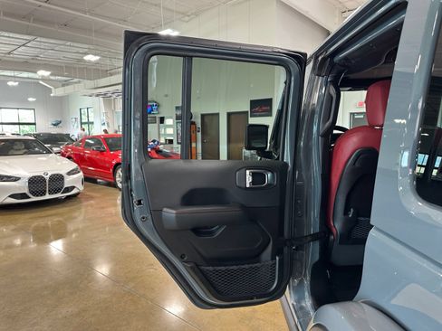 Used 2024 Jeep Wrangler Unlimited Rubicon 392 AWD/4WD image 40