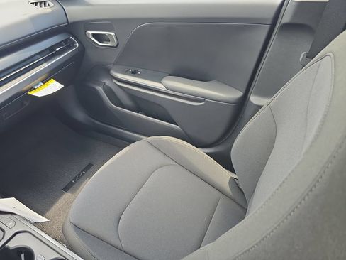 New 2026 Kia K4 FWD image 15
