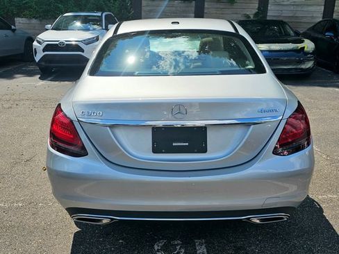 Certified 2021 Mercedes-Benz C 300 4MATIC Sedan image 4