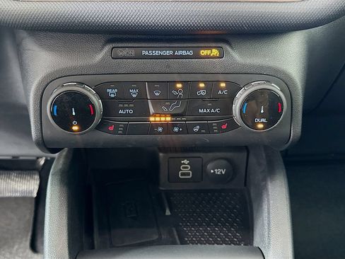 Used 2023 Ford Bronco Sport Outer Banks w/ Tech Package AWD/4WD image 21